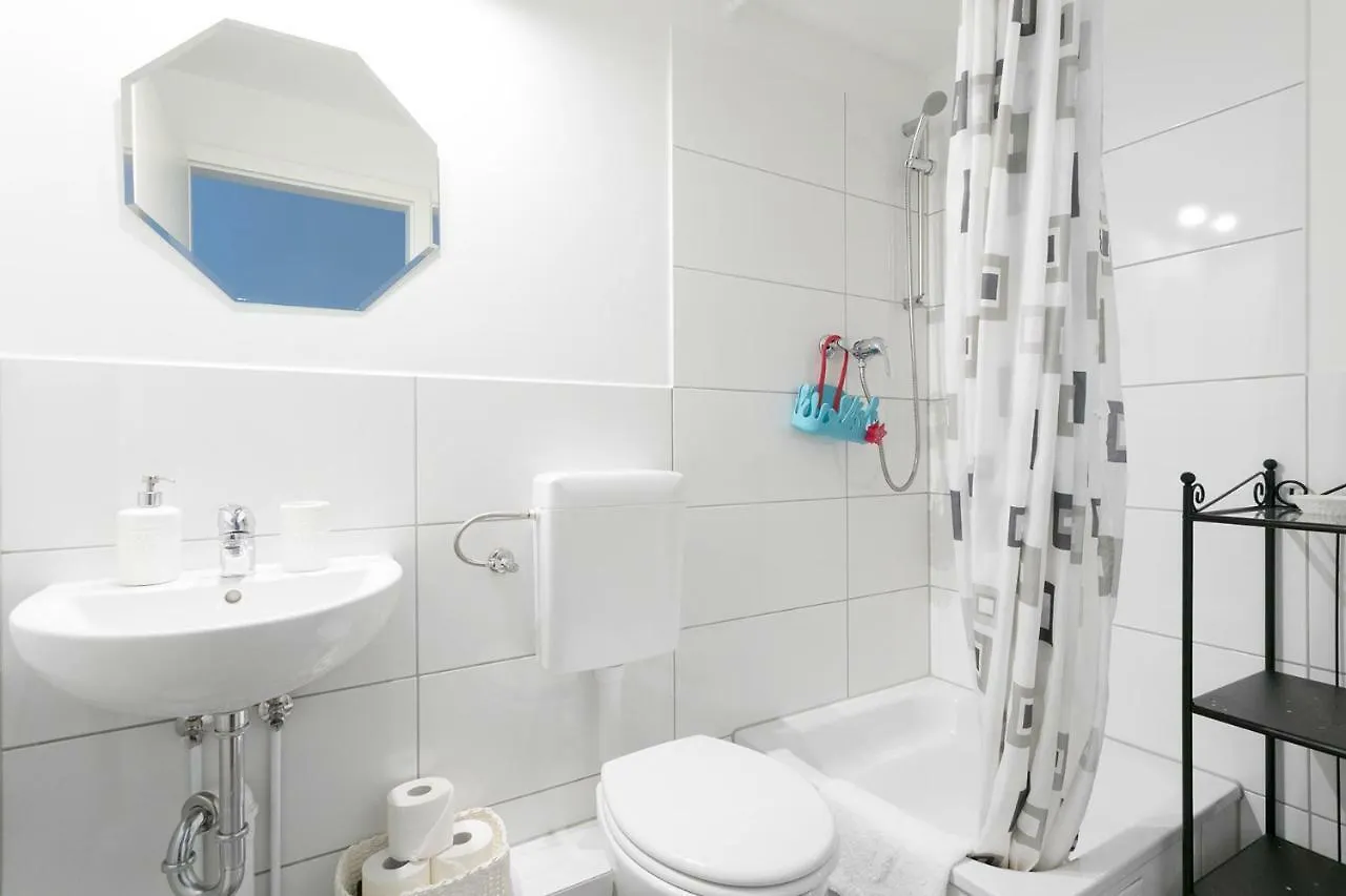 Studio Apartment For 3 Berlin