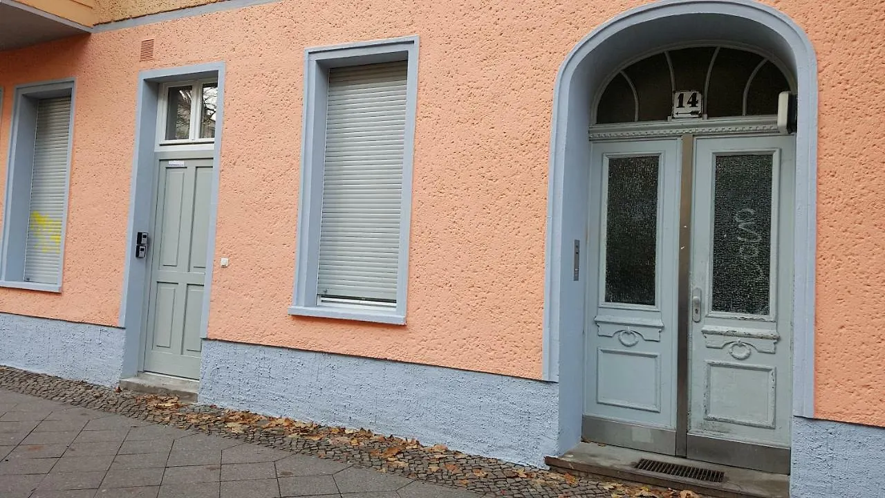 Studio Apartment For 3 Berlin