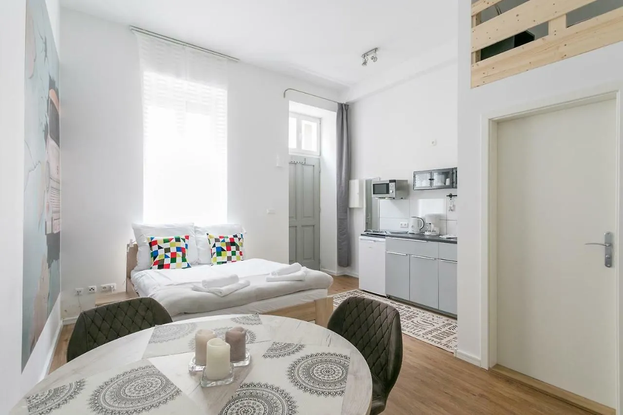 Studio Apartment For 3 Berlin